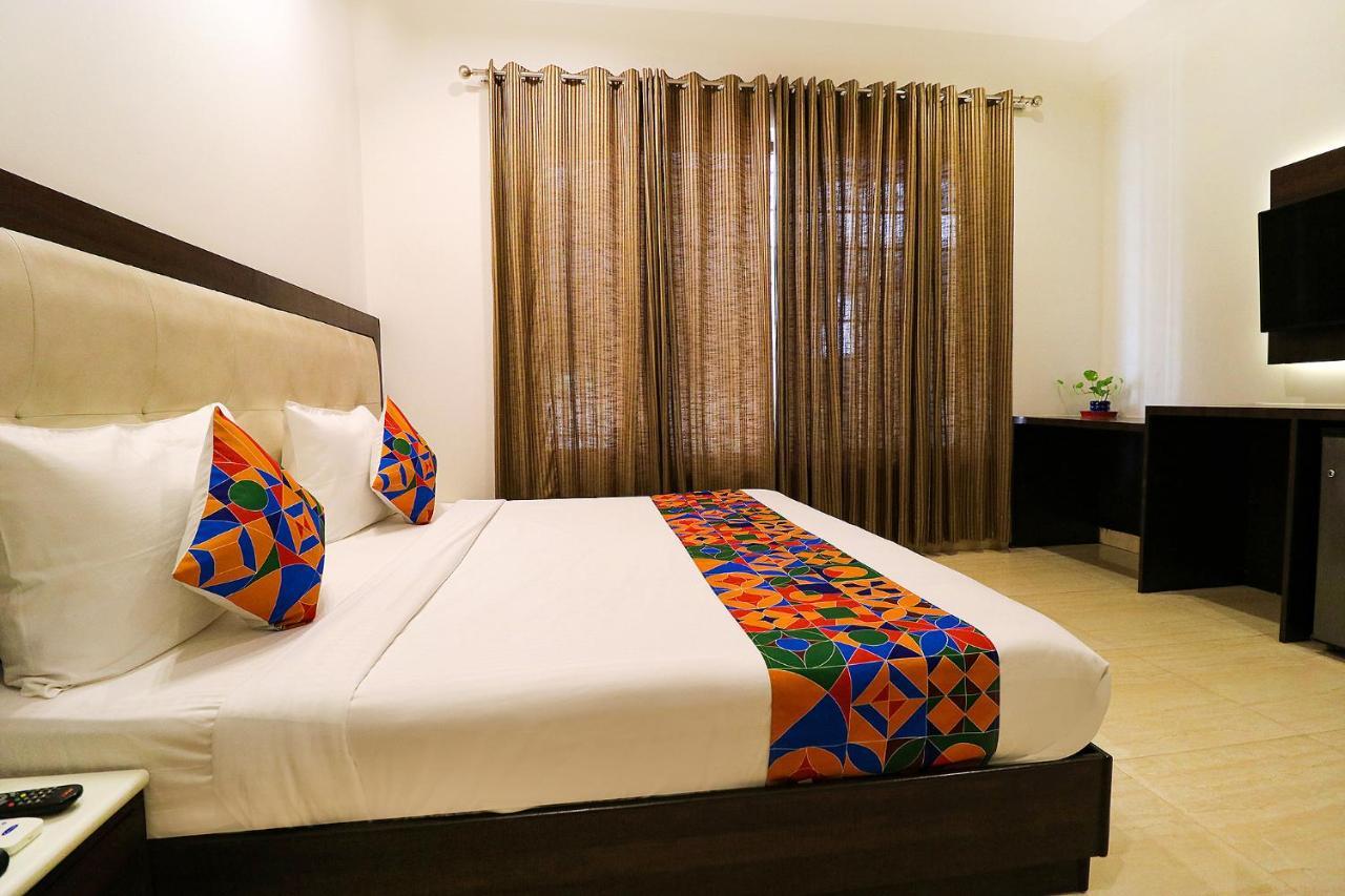 แฟ็บโฮเทล ออยส์เตอร์ วิลลา Hotel คูร์เคาน์ ภายนอก รูปภาพ