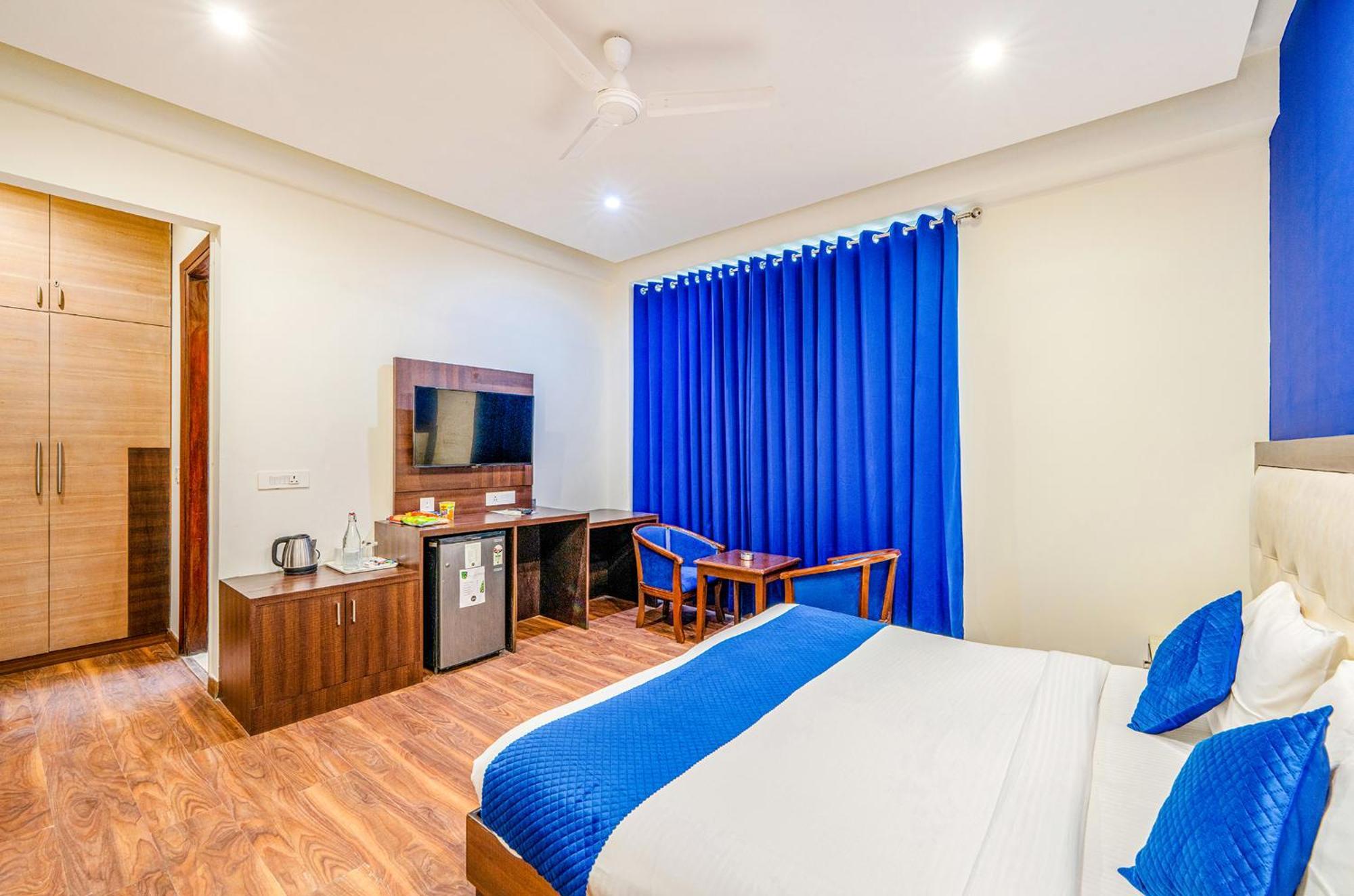 แฟ็บโฮเทล ออยส์เตอร์ วิลลา Hotel คูร์เคาน์ ภายนอก รูปภาพ