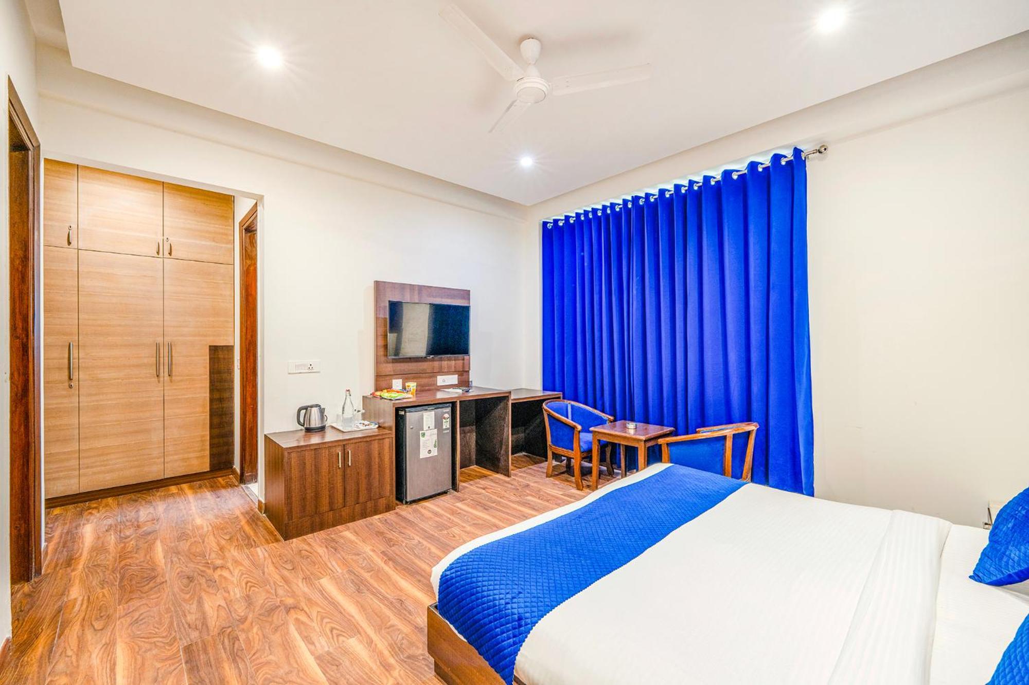 แฟ็บโฮเทล ออยส์เตอร์ วิลลา Hotel คูร์เคาน์ ภายนอก รูปภาพ