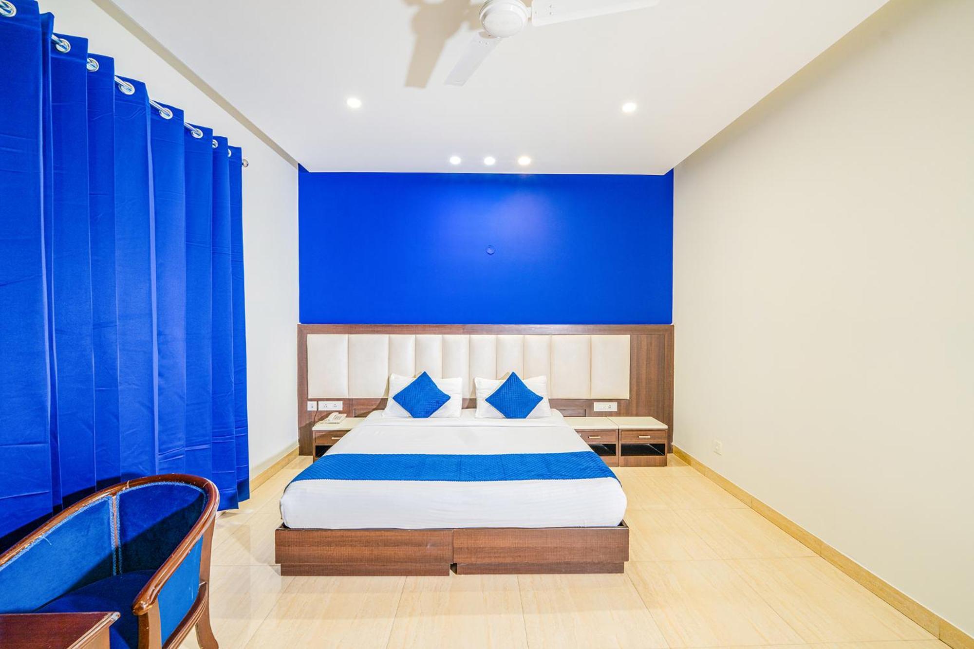 แฟ็บโฮเทล ออยส์เตอร์ วิลลา Hotel คูร์เคาน์ ภายนอก รูปภาพ